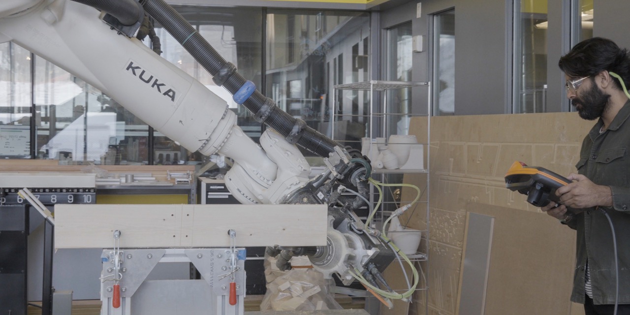 Robotic arm image